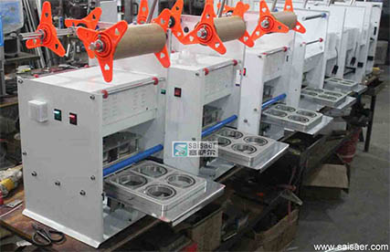 Manaul/semi-automatic sealing machine